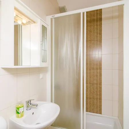 Lejlighed Modern In Dubrovnik, 54 M² With Sea And Garden View Dubrovnik