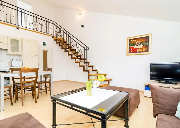 شقة Modern In Dubrovnik, 54 M² With Sea And Garden View