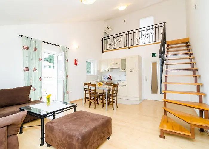 Modern In Dubrovnik, 54 M² With Sea And Garden View * دوبروفينك