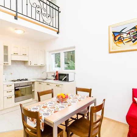 Διαμέρισμα Chic With Sea View In - 48 Sqm *
