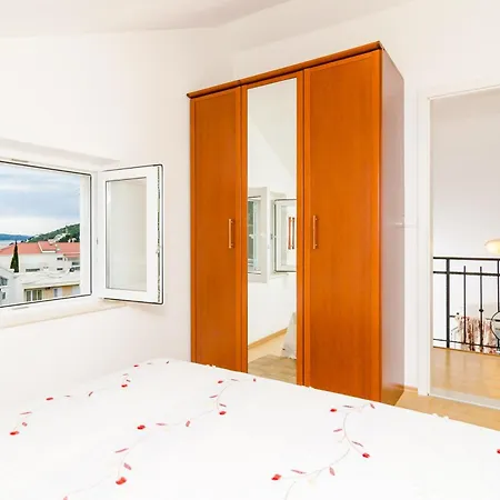 Chic With Sea View In - 48 Sqm Διαμέρισμα