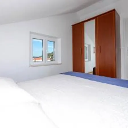 Διαμέρισμα Chic With Sea View In - 48 Sqm Ντουμπρόβνικ