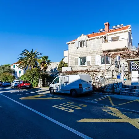 Modern In Dubrovnik, 54 M² With Sea And Garden View *
